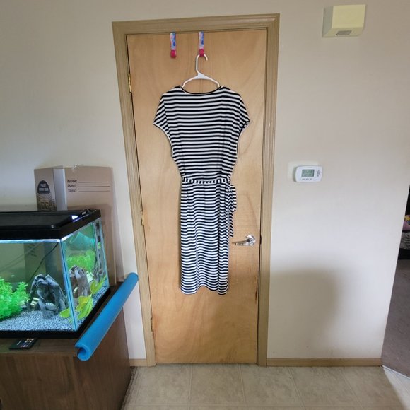 Shein Curve 4XL Dress Tulip Hem Black White Stripe - Picture 3 of 6